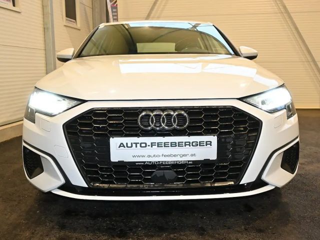 Audi A3 30 TDI Sedan