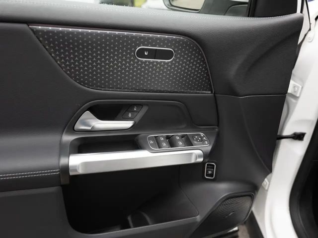 Mercedes-Benz EQB 300 4MATIC Progressive