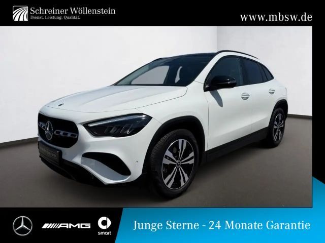 Mercedes-Benz GLA 180 Progressive