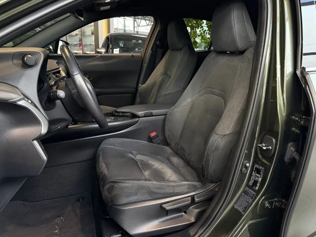 Lexus UX 250h Style Edition