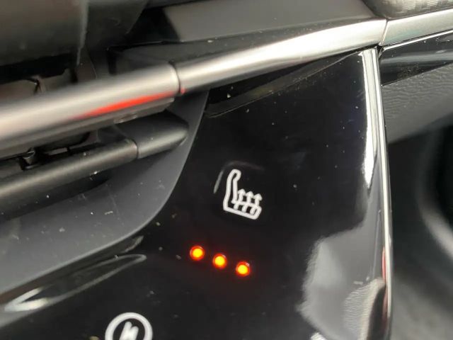 Peugeot E-208 Allure Pack