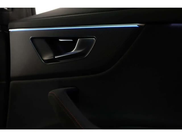 Audi RS Q8 Performance Quattro