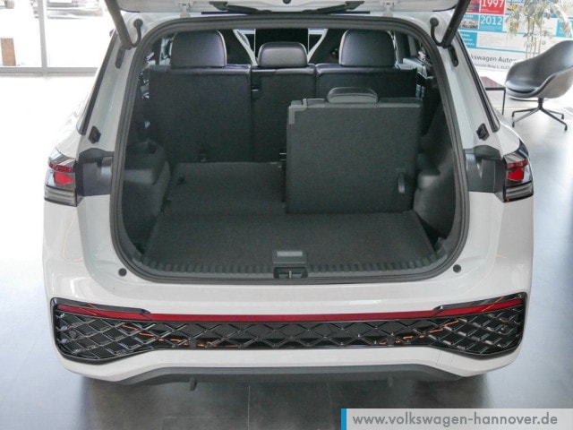 Volkswagen Tayron 2.0 TSI DSG IQ.Drive R-Line