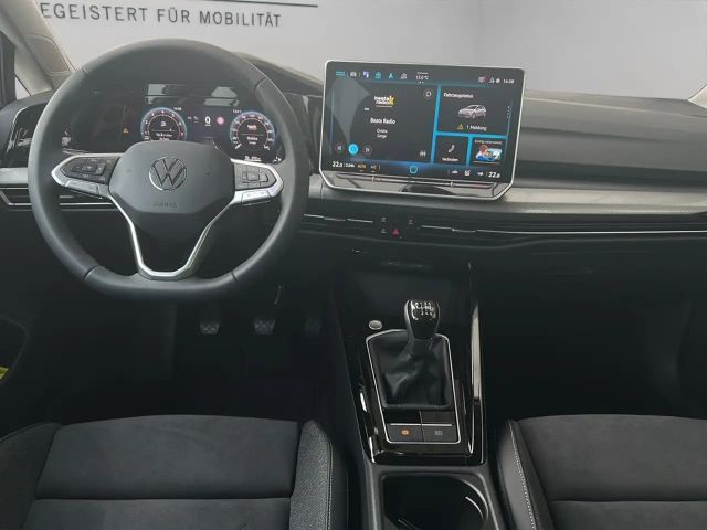 Volkswagen Golf 1.5 TSI Golf VIII Style