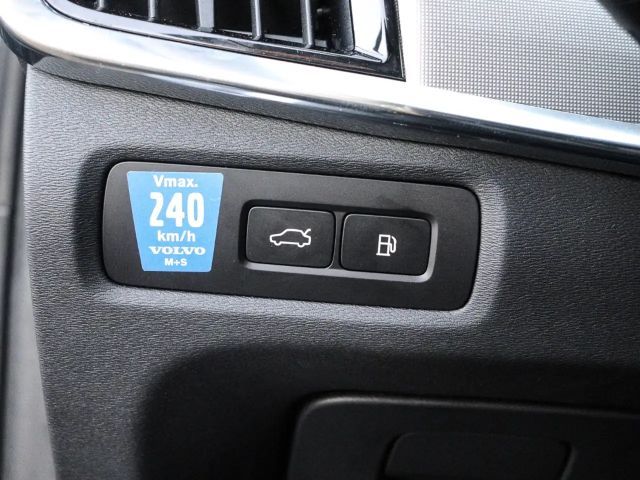 Volvo V90 AWD Dark Plus Recharge