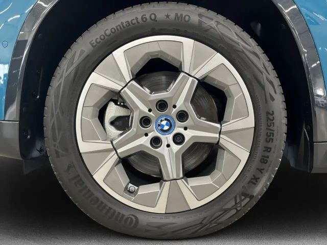 BMW iX1 xDrive30