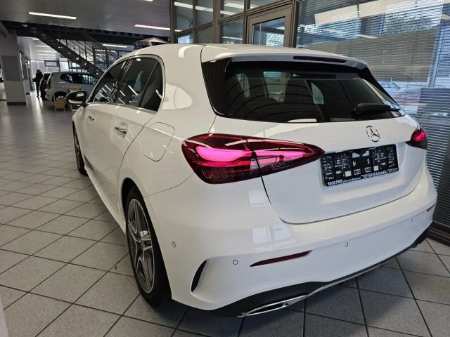 Mercedes-Benz A 180 AMG Line