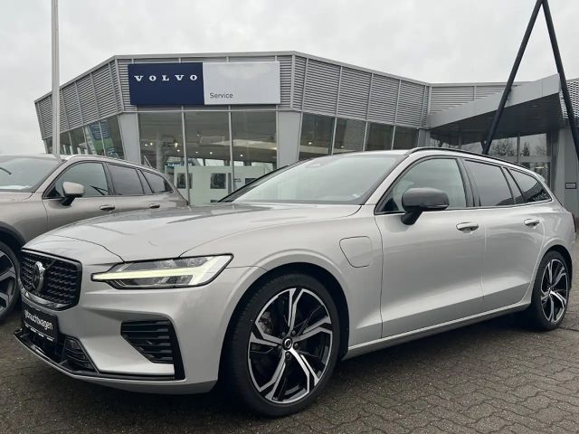 Volvo V60 AWD Dark Hybrid Plus T6
