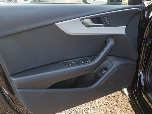 Audi A4 40 TFSI Quattro S-Tronic
