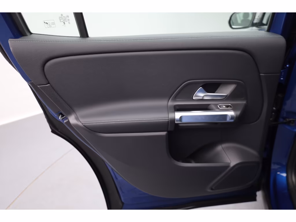 Mercedes-Benz EQB 300 4MATIC Progressive