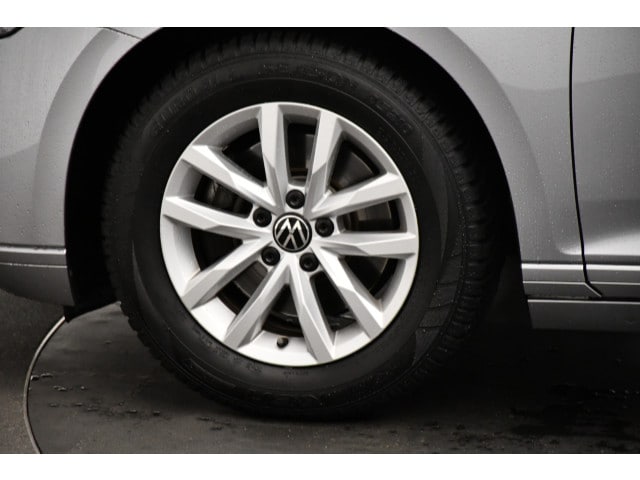 Volkswagen Passat 1.5 TSI Business DSG Variant