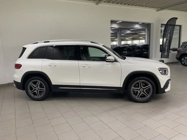 Mercedes-Benz GLB 250 4MATIC AMG Line