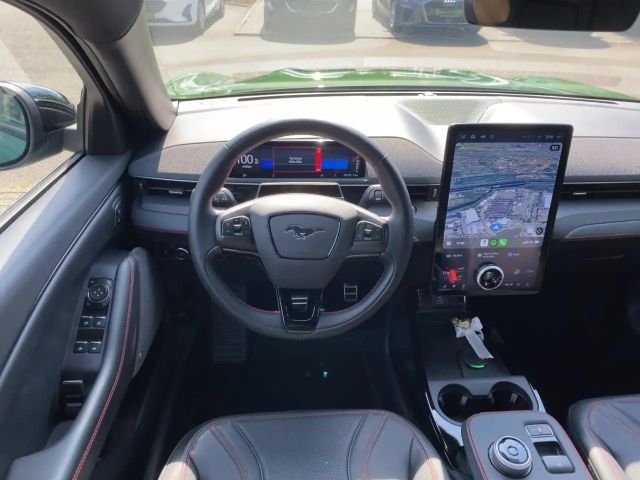 Ford Mustang Mach-E RWD