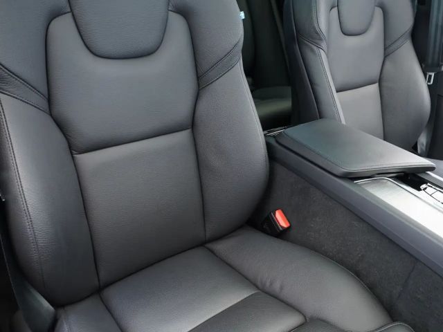 Volvo XC60 AWD Dark Ultimate