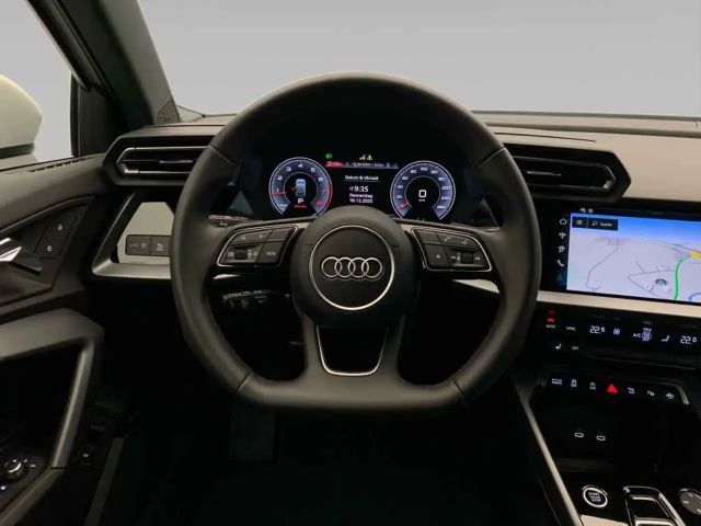 Audi A3 30 TFSI Sedan Sportback