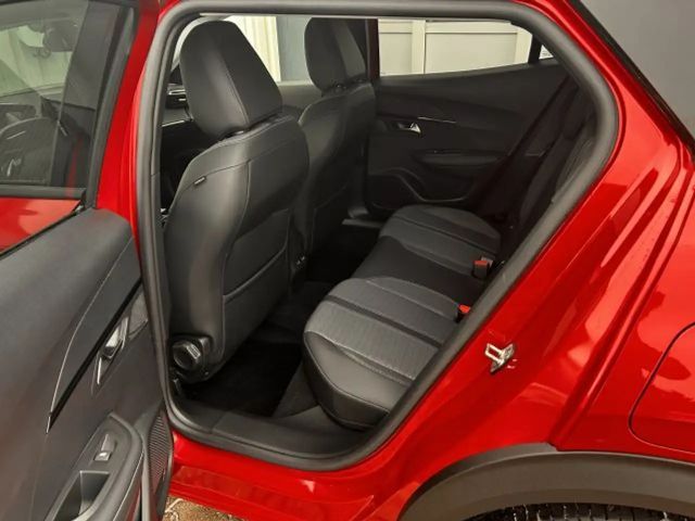 Peugeot E-2008 Allure Pack