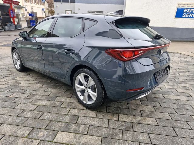 Seat Leon 1.5 eTSI FR-lijn