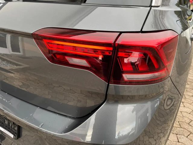 Volkswagen T-Roc 1.5 TSI DSG R-Line