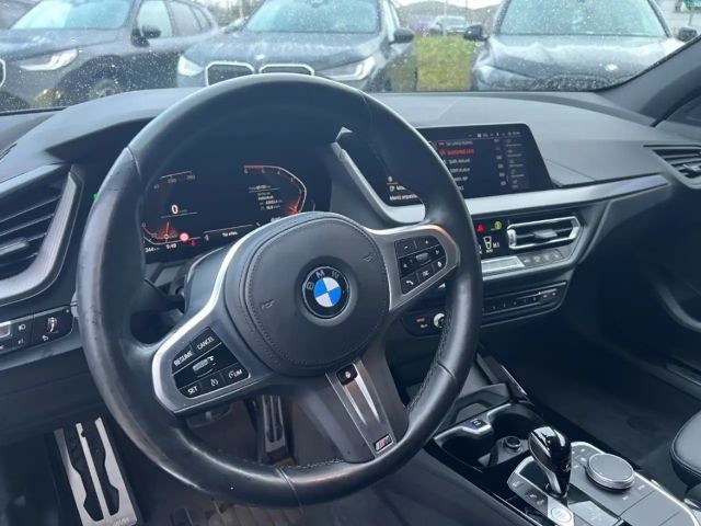 BMW 118 118d M-Sport Sedan