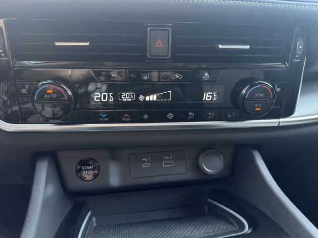 Nissan X-trail AWD N-Connecta