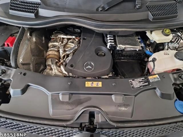 Mercedes-Benz V 300 V 300 d