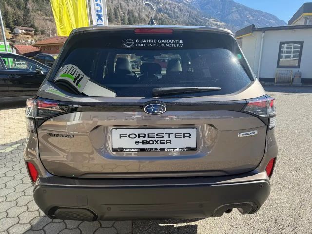 Subaru Forester AWD Premium e-Boxer e-Boxer