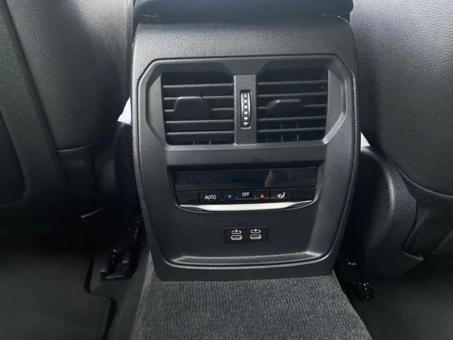 BMW 330 330d Touring xDrive