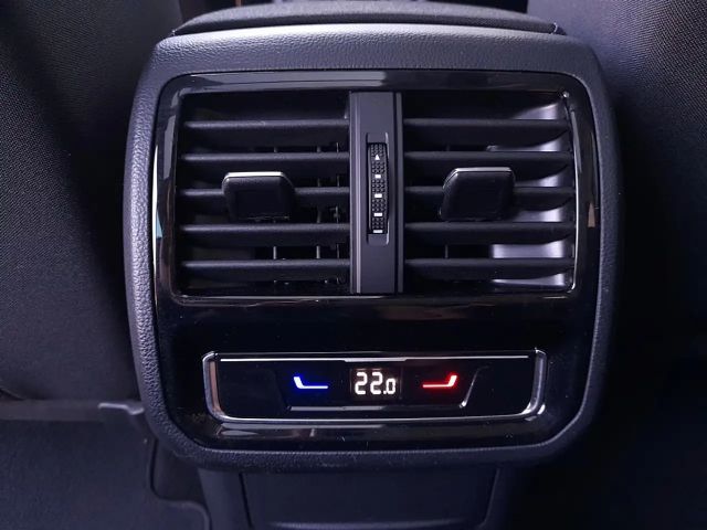 Volkswagen Passat DSG GTE Pro Variant