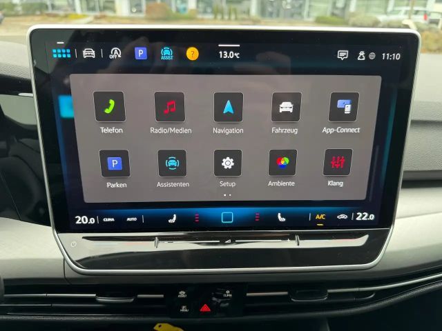 Volkswagen Golf DSG Life Variant