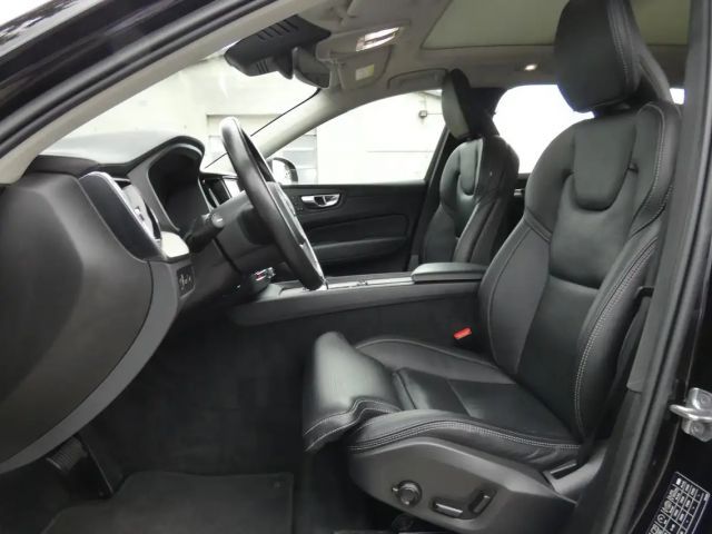 Volvo XC60 'Inscription PHEV' #AWD #360 #AHK #MASSAGE