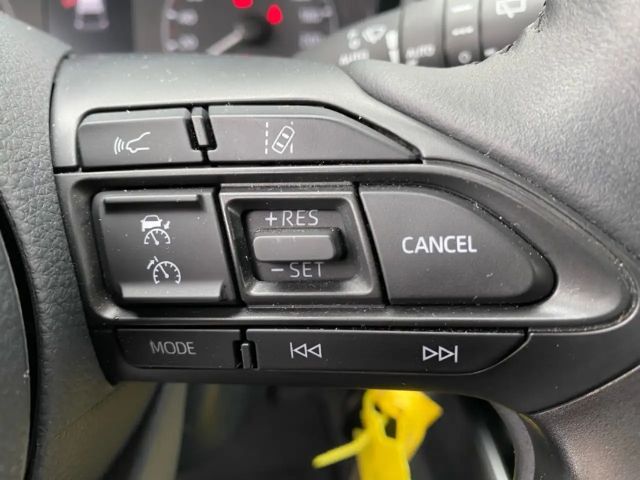 Toyota Yaris 1.0 VVT-i Comfort Hatchback