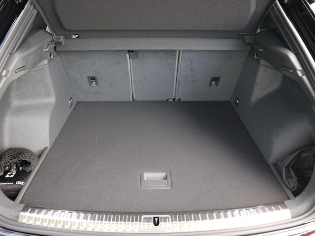 Audi Q3 35 TDI S-Tronic