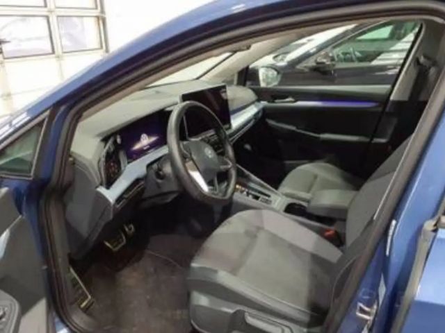 Volkswagen Golf 1.5 eTSI DSG Golf VIII