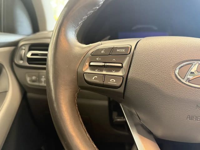 Hyundai i30 Hybrid Prime