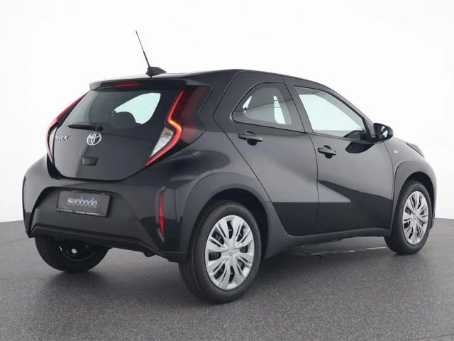 Toyota Aygo X Play