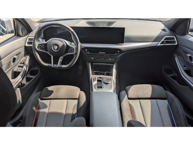 BMW 330 330i M-Sport Touring xDrive