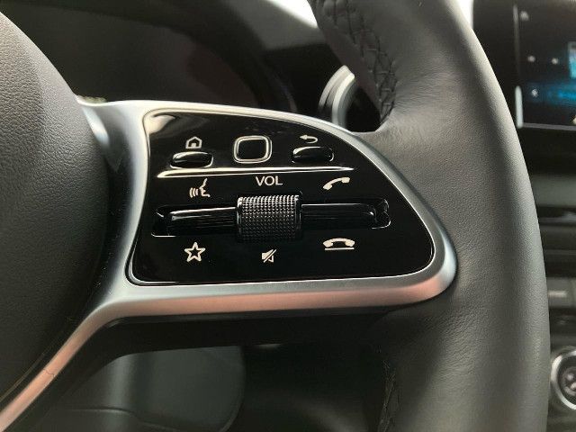 Mercedes-Benz EQT 200