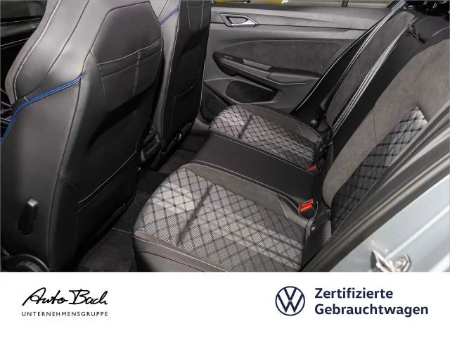 Volkswagen Golf 1.5 TSI Golf VIII R-Line