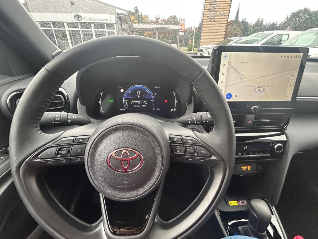 Toyota Yaris Cross 4x2 5-deurs Plus