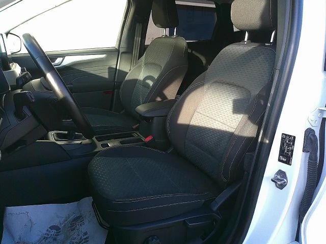 Ford Kuga Cool & Connect