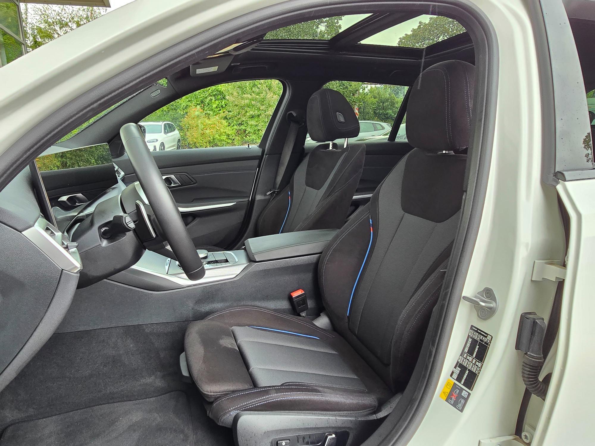 BMW 330 330e Touring