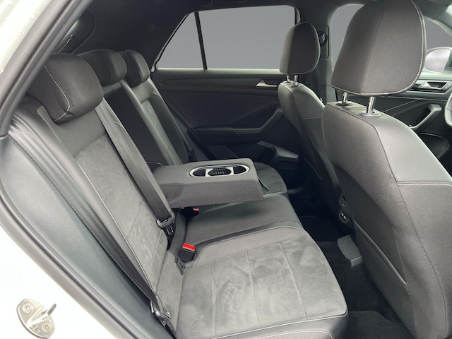 Volkswagen T-Roc 1.5 TSI DSG R-Line