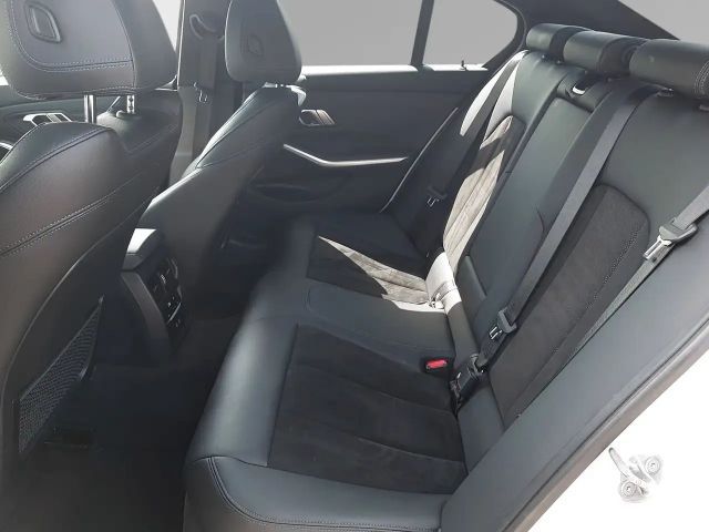 BMW 330 330e M-Sport Sedan