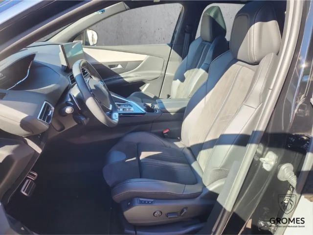 Peugeot 3008 EAT8 PureTech