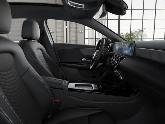 Mercedes-Benz A 180 Limo Night+Pano+Kamera+Carplay+Totwin