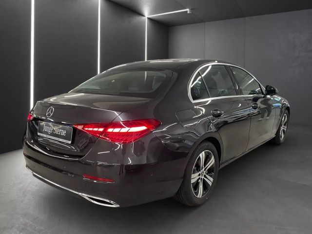 Mercedes-Benz C 180 AVANTGARDE Sedan