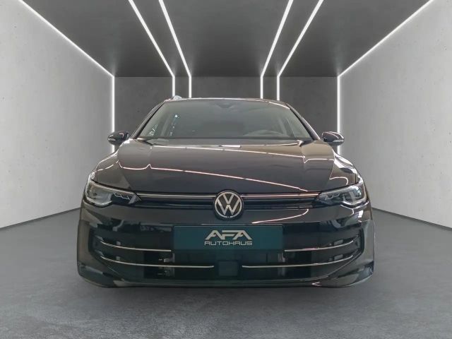 Volkswagen Golf 1.5 eTSI Variant