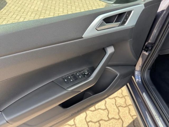 Volkswagen Taigo 1.0 TSI DSG