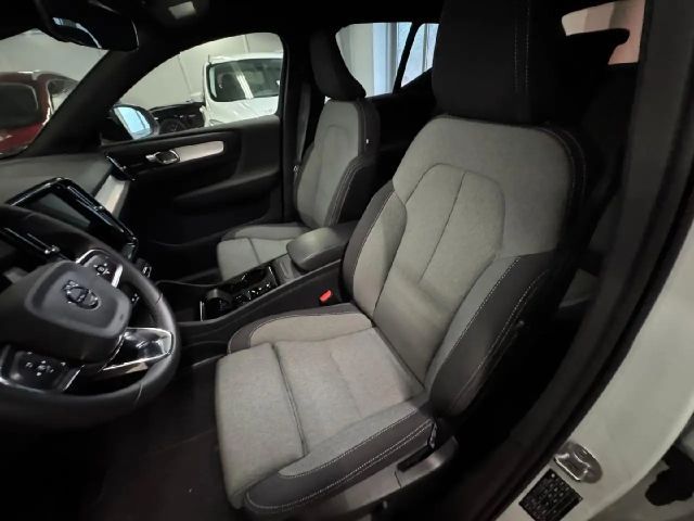 Volvo XC40 Dark Plus