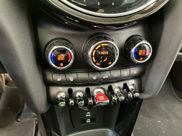 MINI Cooper 5-deurs Classic